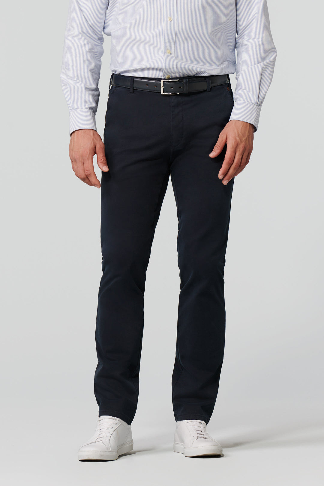 Men's slim fit blazer with notch lapels and two button front