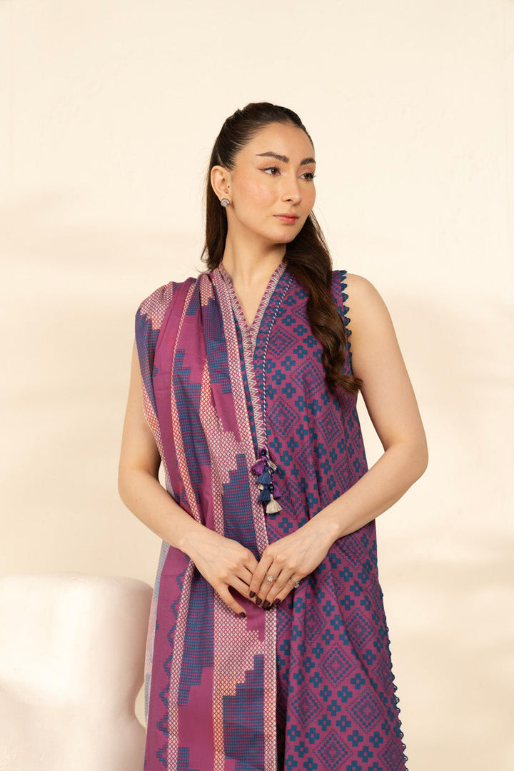 Women's pink geometric shirt, trouser and dupatta outfit set