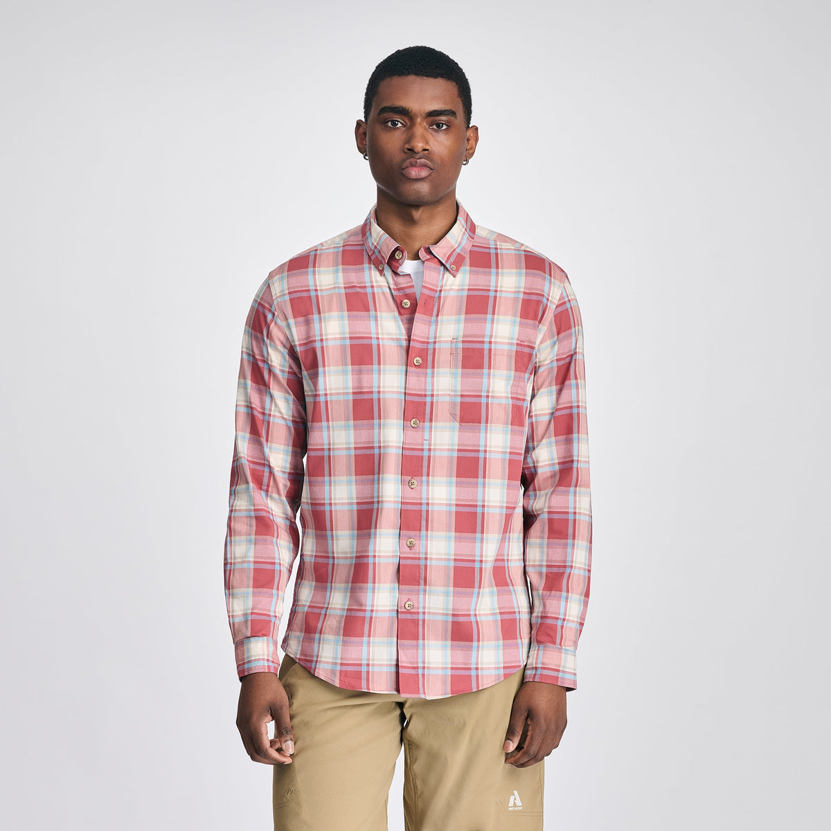 Men's checked long-sleeve shirt with button-down collar and chest pocket