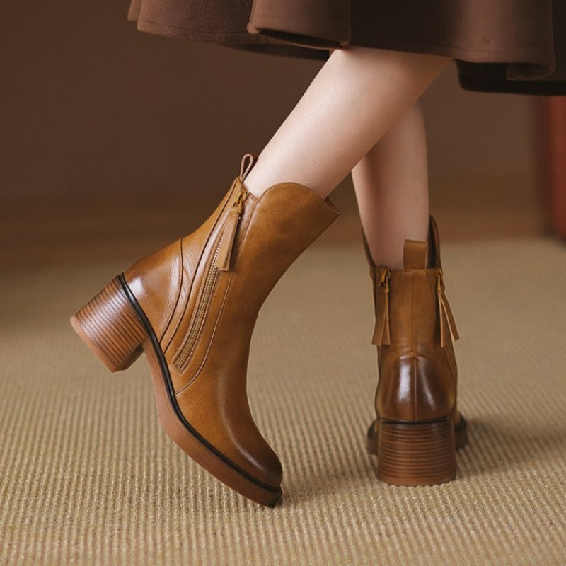 Women's ankle boots with side zipper and block heel