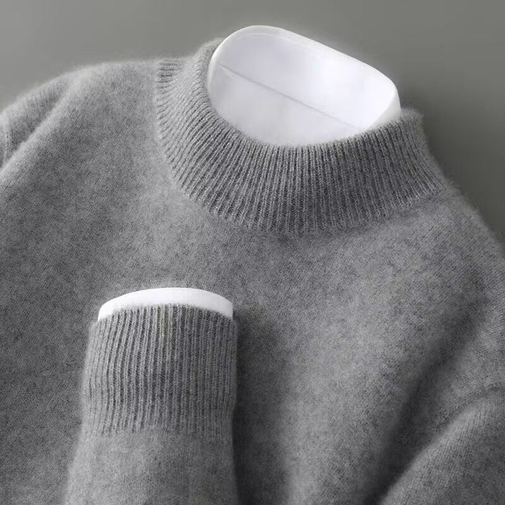 Men's plain crew neck jumper with long sleeves and ribbed trims
