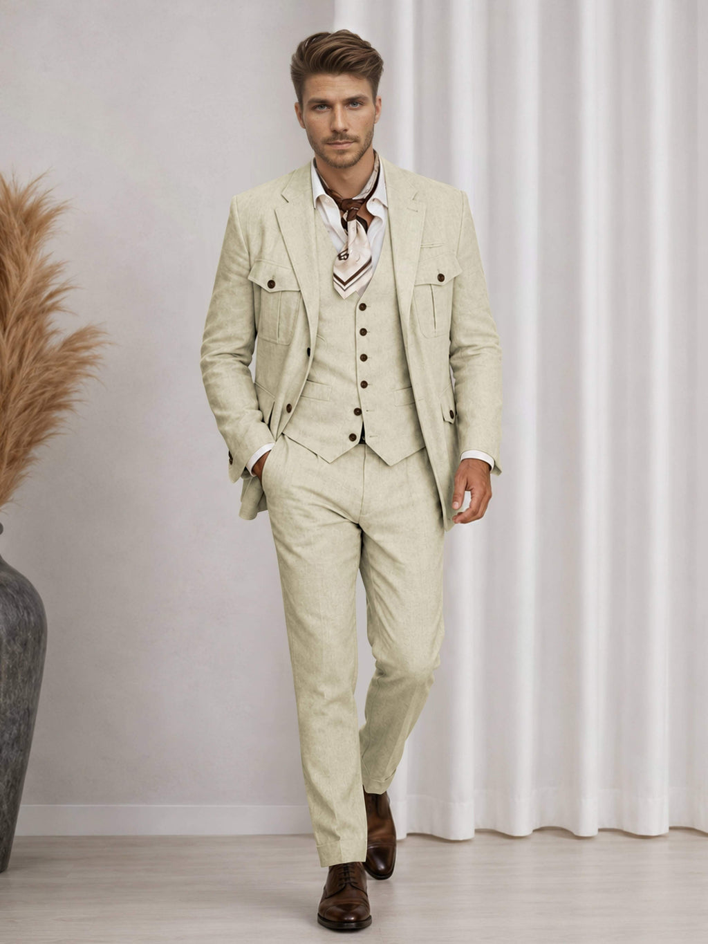 Men's three-piece suit with notch-lapel jacket, buttoned waistcoat and matching trousers