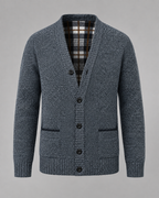 Ribbed V-neck cardigan with long sleeves, buttons and front pockets
