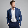 Men's single-breasted blazer with notched lapels and flap pockets