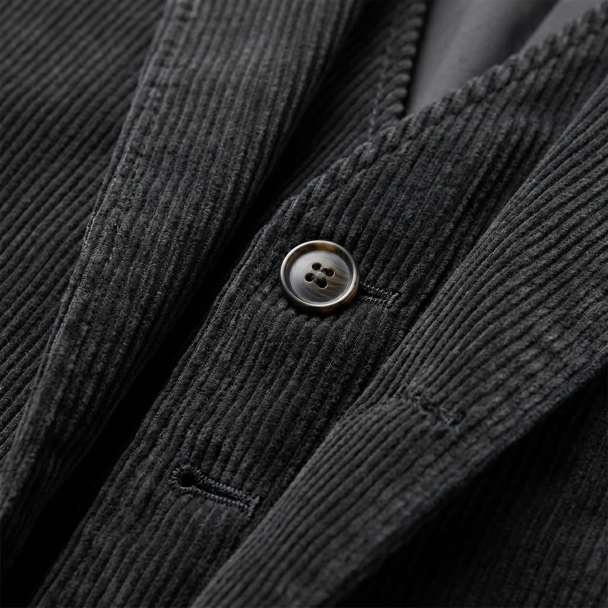 Men's ribbed blazer and button-front waistcoat set with notched lapels