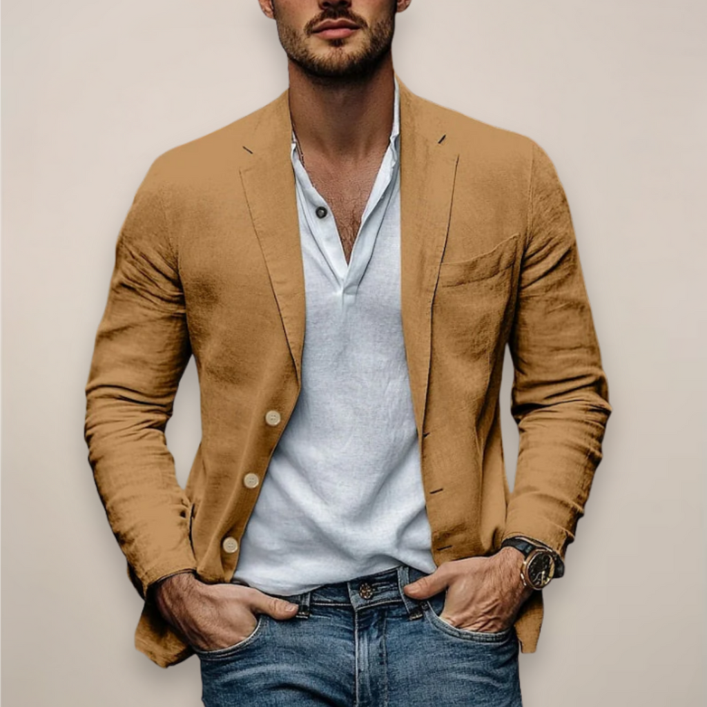 Men's casual blazer with notched lapels, long sleeves and pockets