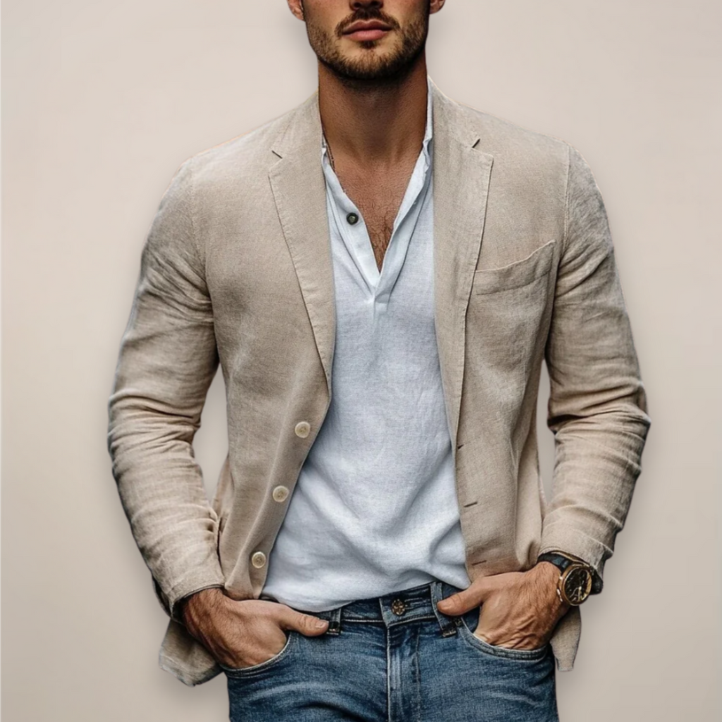 Men's casual blazer with notched lapels, long sleeves and pockets