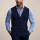 Men's knitted V-neck waistcoat with buttons and front pockets