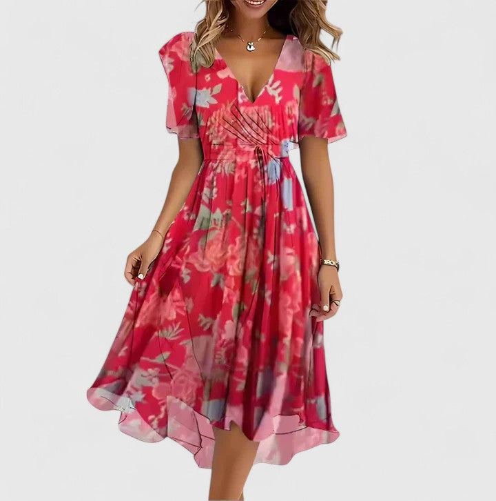 Women's floral short dress with V-neckline, short sleeves and ruched waist