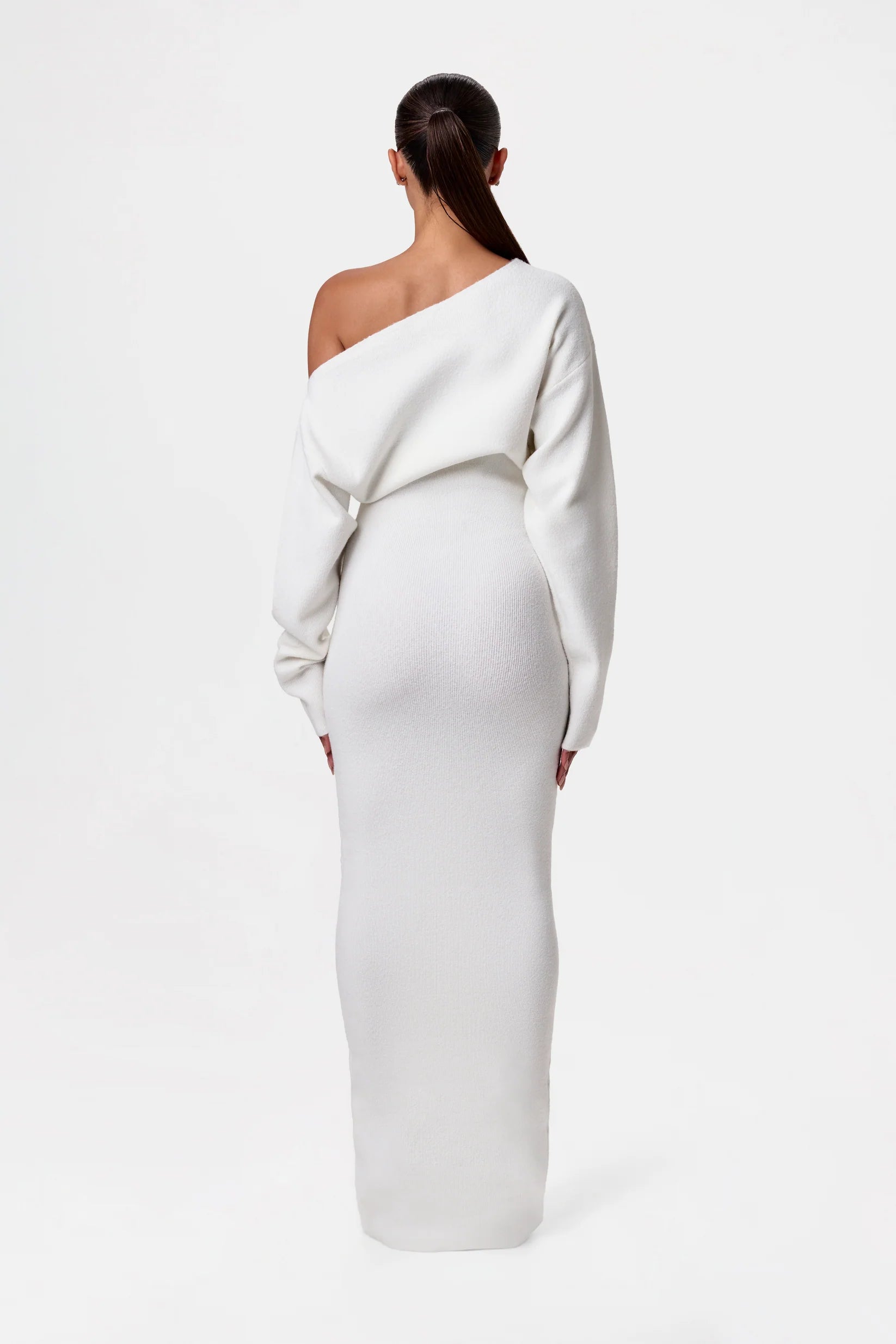 Women's asymmetric one-shoulder knit maxi dress with long sleeves