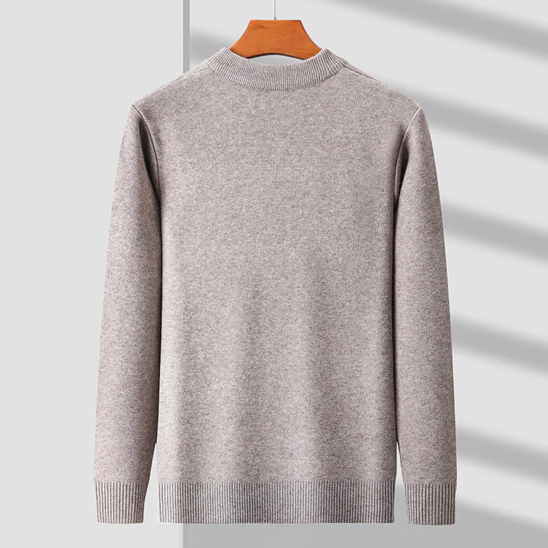 Men's geometric argyle crew neck sweater with long sleeves and ribbed trims