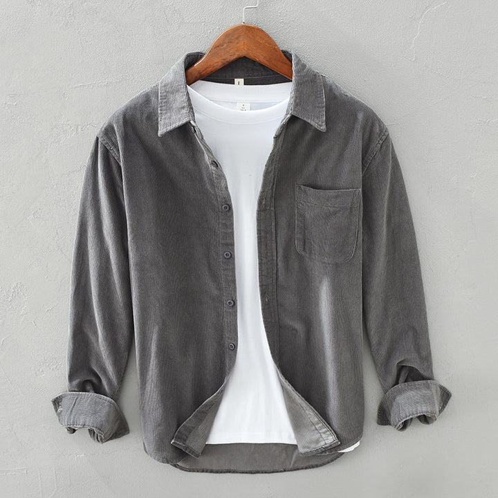 Men's long-sleeve corduroy shirt with chest pocket and button front