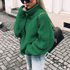 Women's chunky knit turtleneck sweater with long sleeves