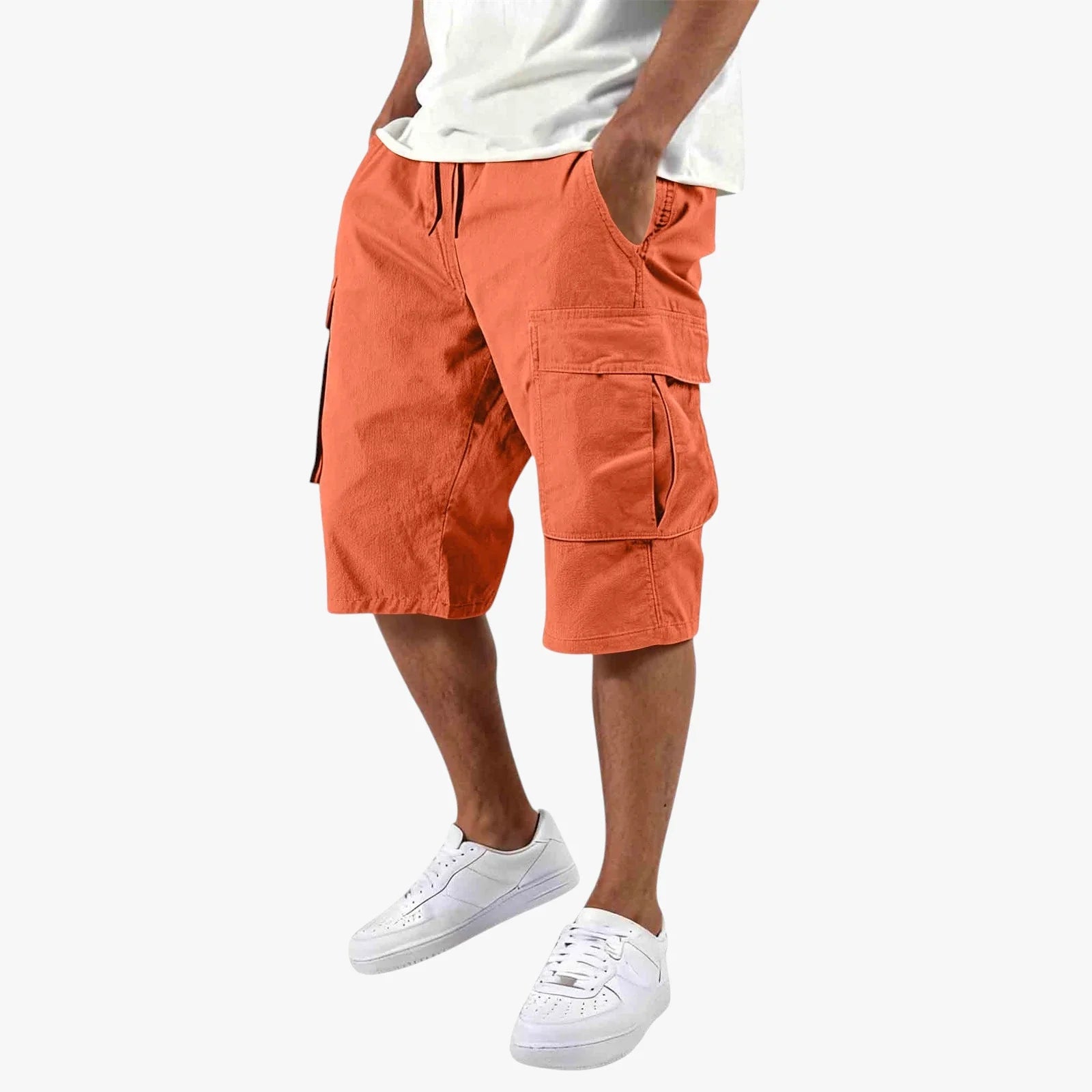Men's relaxed knee-length cargo shorts with utility pockets