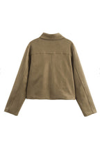 Women's sand suede jacket with collar and flap pockets