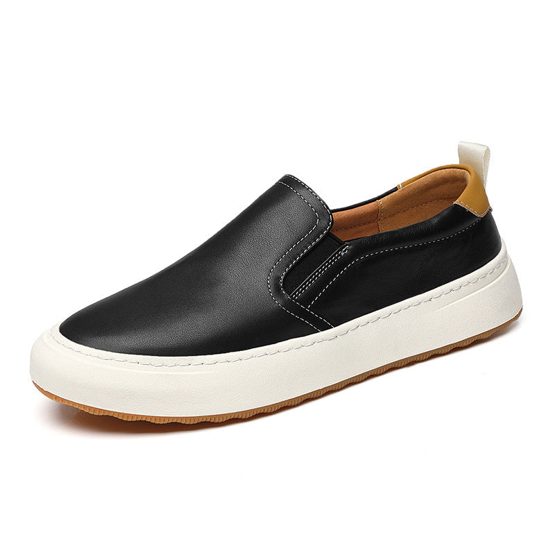 Slip-on loafers with rounded toes, contrast soles and heel pull tabs