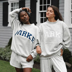 Women's oversized sweatshirt with mock neck, long sleeves and varsity lettering