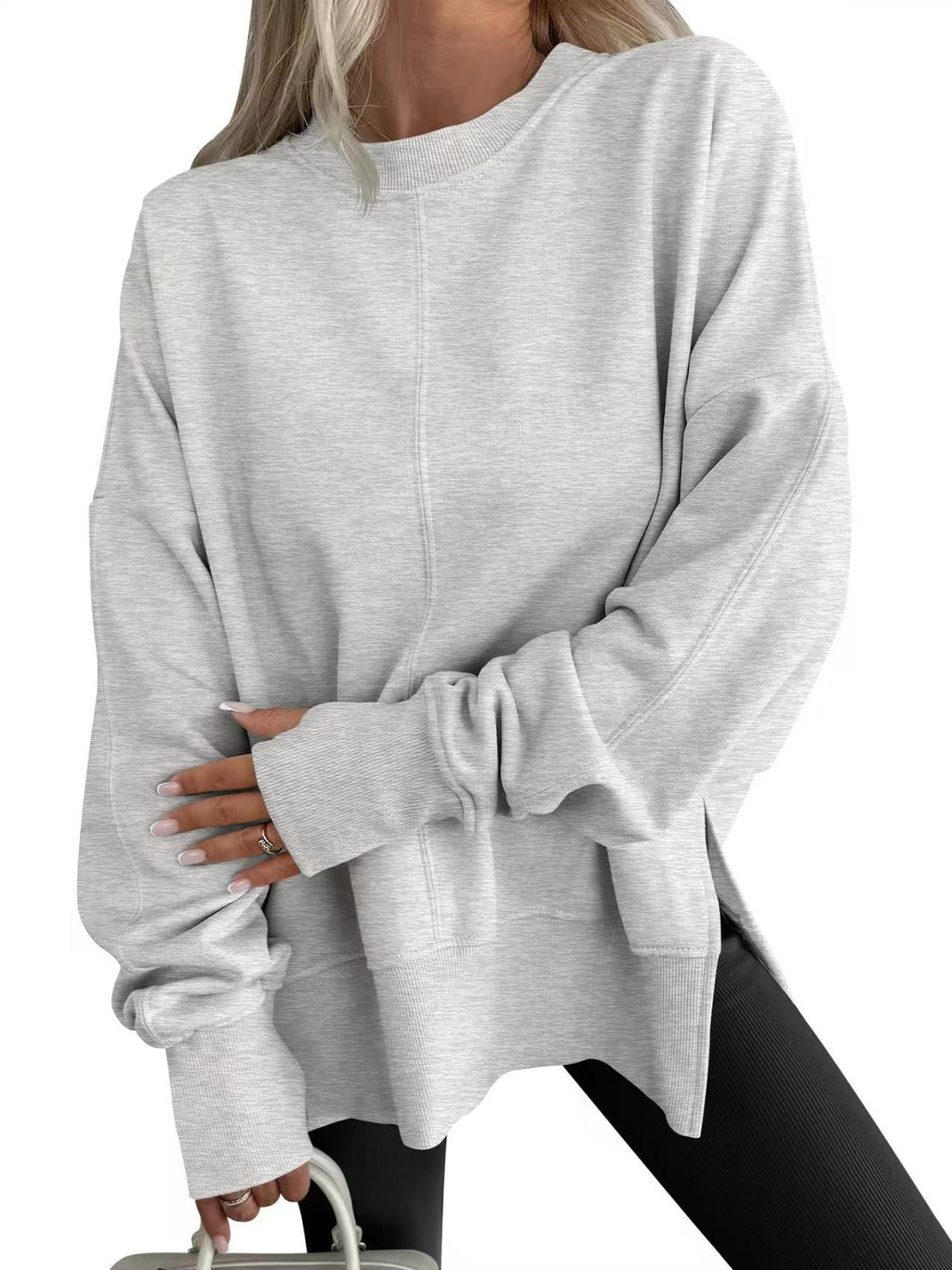 Women's oversized crew neck sweatshirt with dropped shoulders and ribbed trims