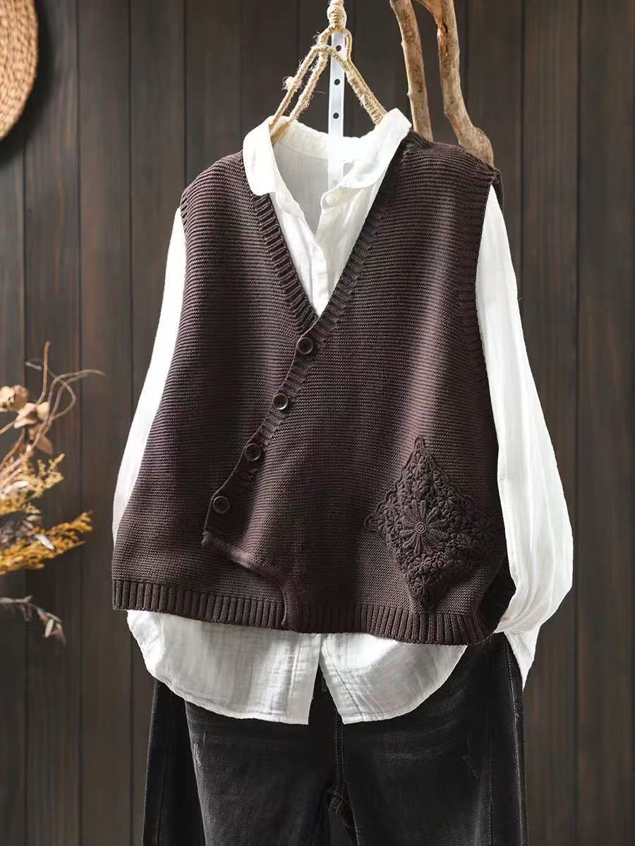 Women's knitted V-neck waistcoat with button front and floral panel