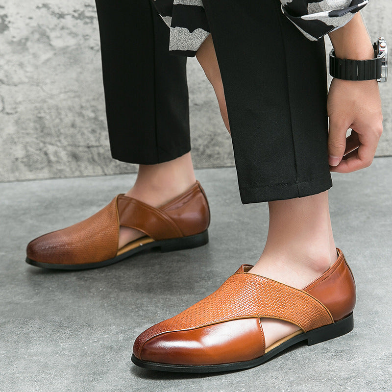 Textured loafers with penny-style straps in brown and black