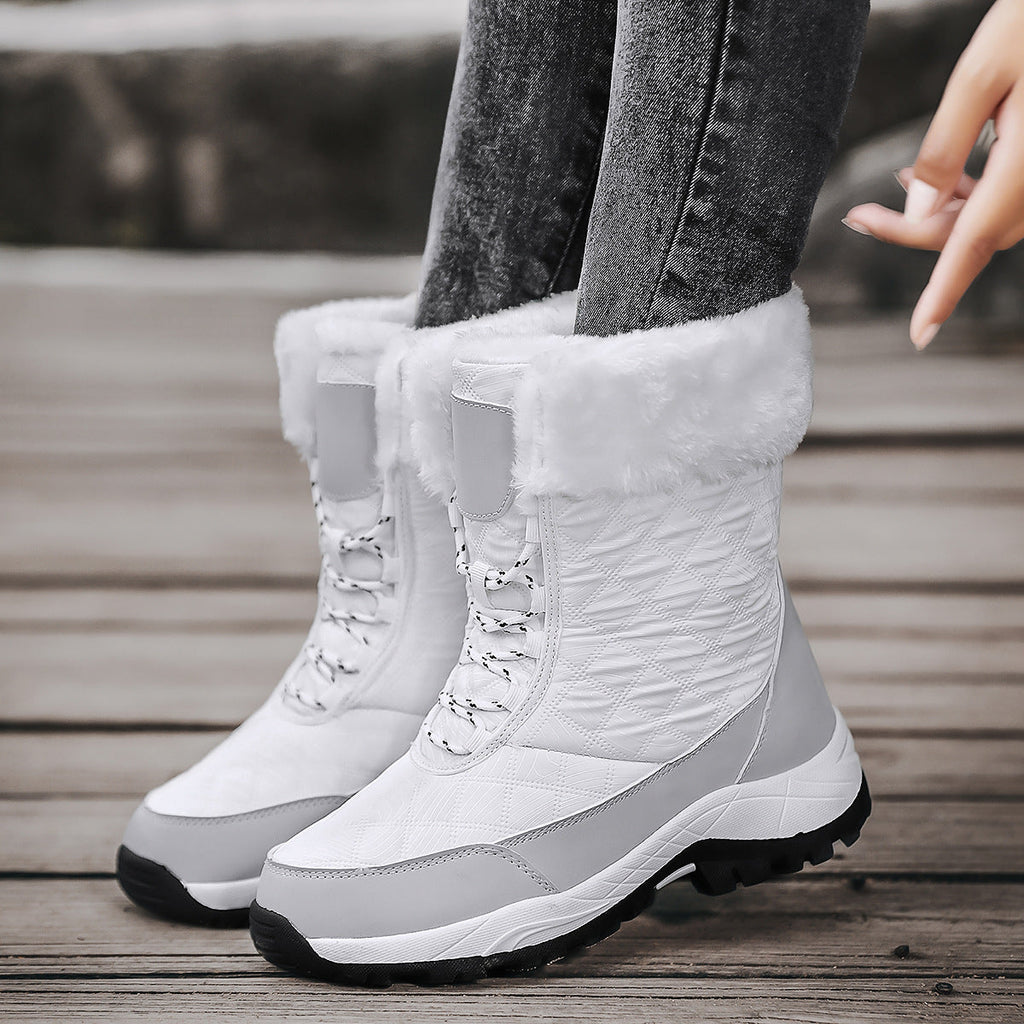 Winter snow boots with faux fur cuff and lug sole