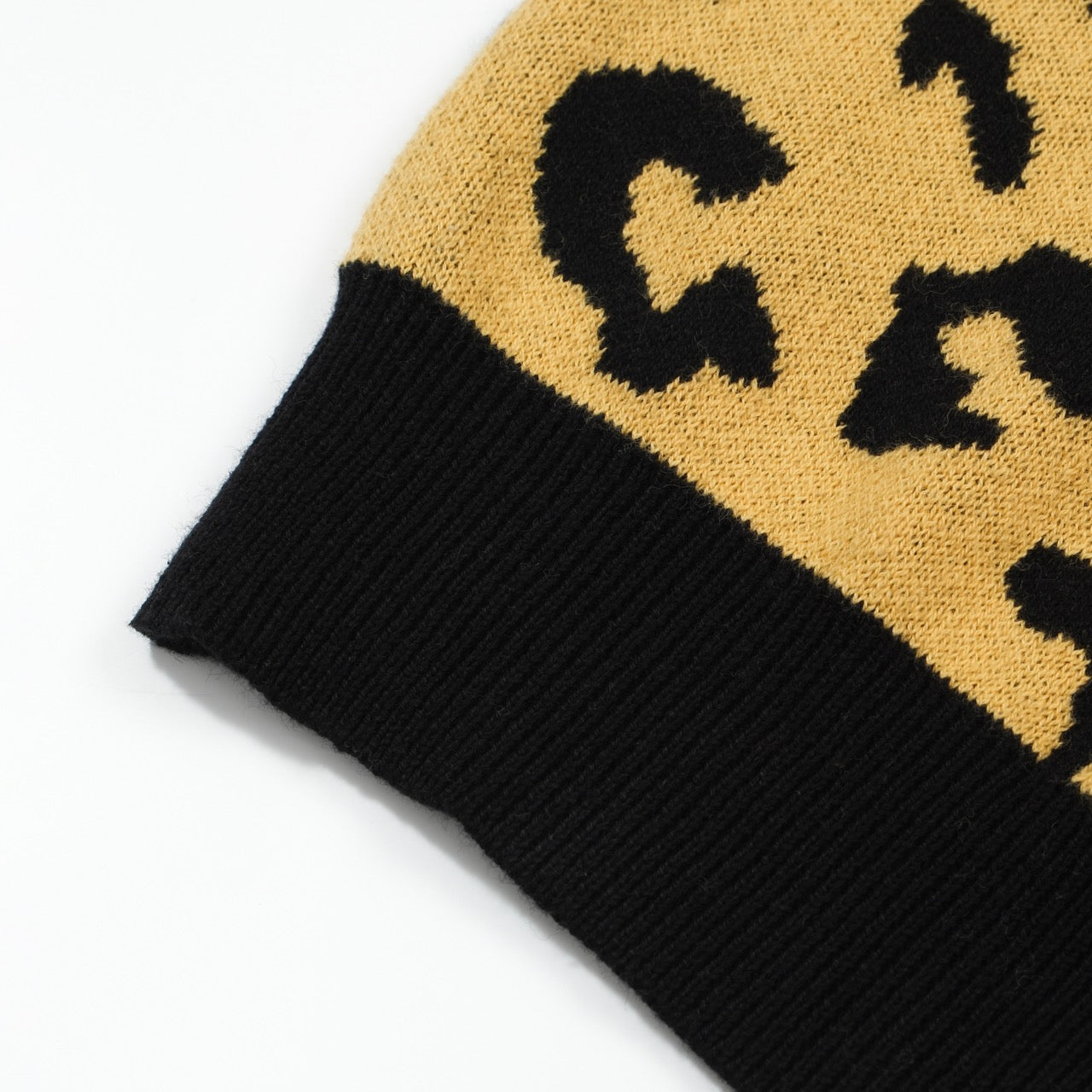 Men's yellow and black leopard print knit polo shirt with short sleeves