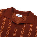 Men's brown geometric knit polo shirt with short sleeves