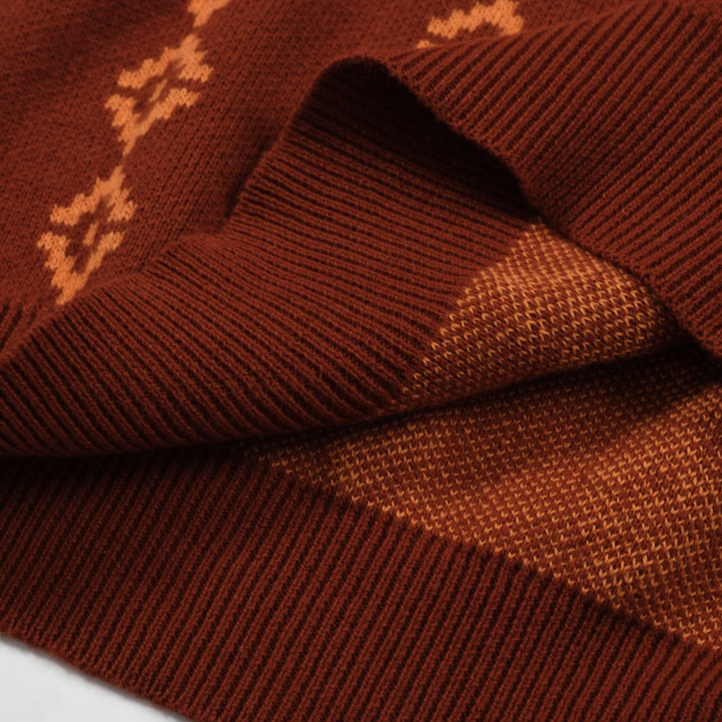 Men's brown geometric knit polo shirt with short sleeves