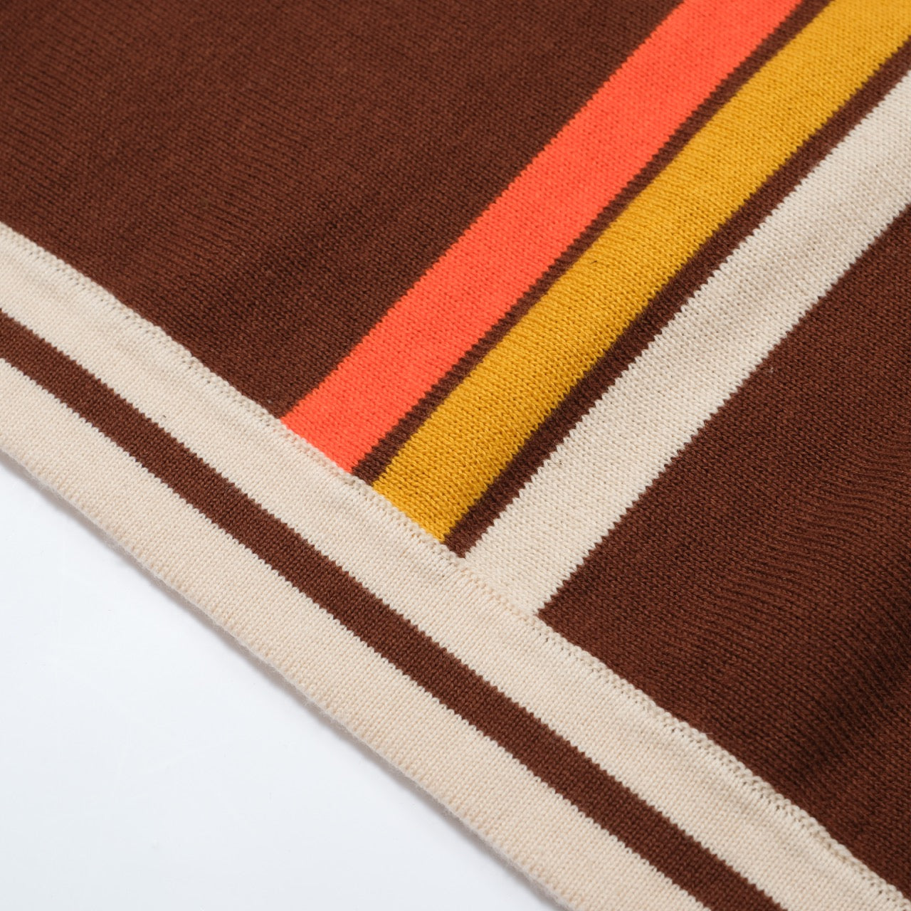 Men's brown knit T-shirt with contrast vertical racing stripes