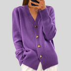 Women's V-neck cardigan with heart-shaped buttons and front pockets