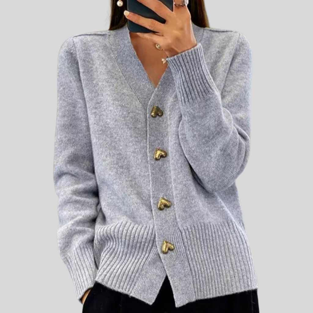Women's V-neck cardigan with heart-shaped buttons and front pockets