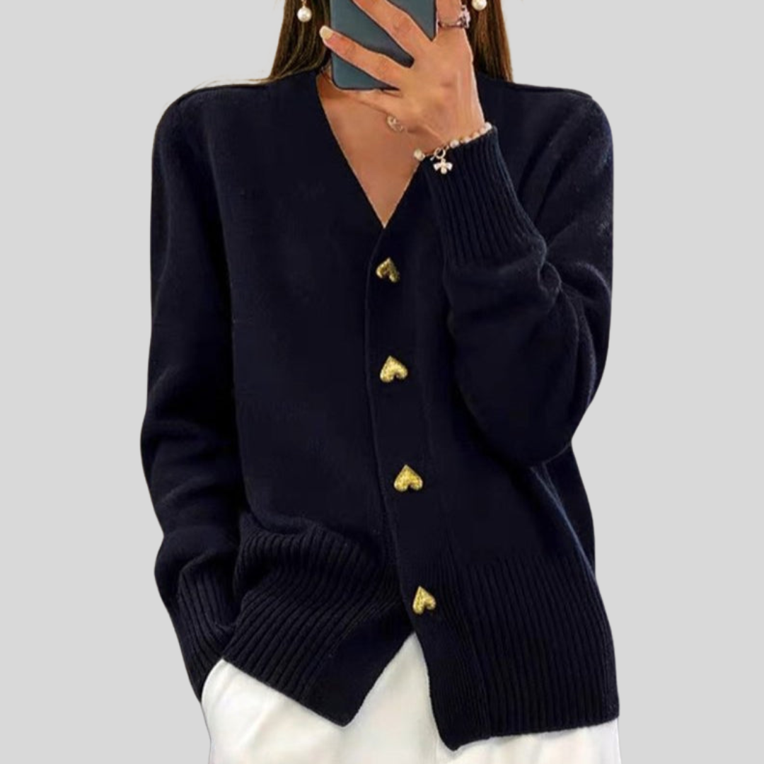 Women's V-neck cardigan with heart-shaped buttons and front pockets
