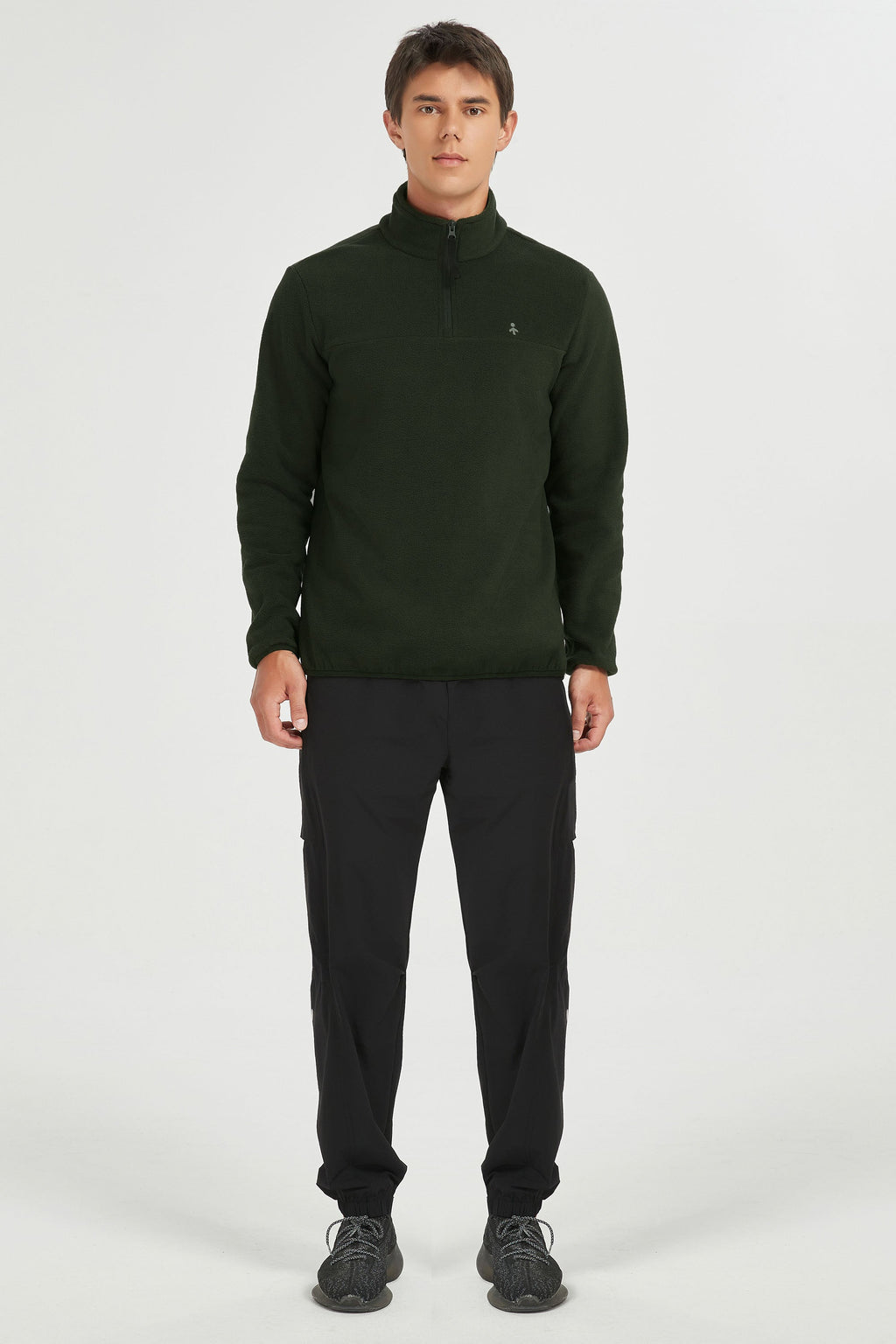 Men's quarter-zip fleece pullover with raised collar and long sleeves