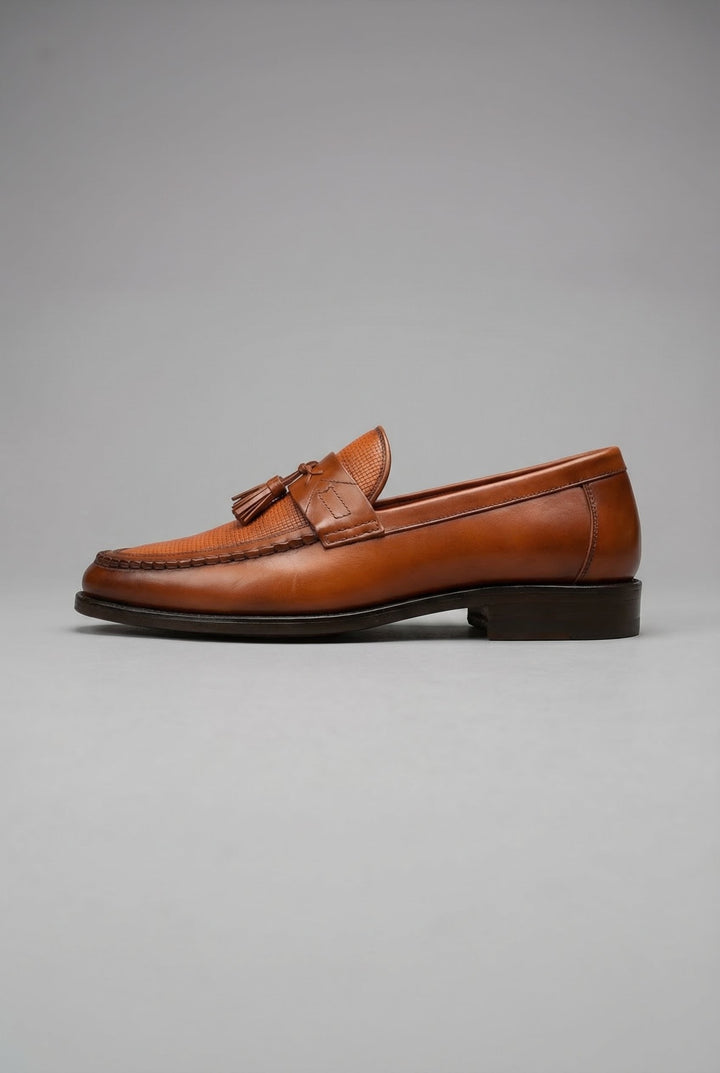 Men's woven tassel loafers with textured vamp and low heel