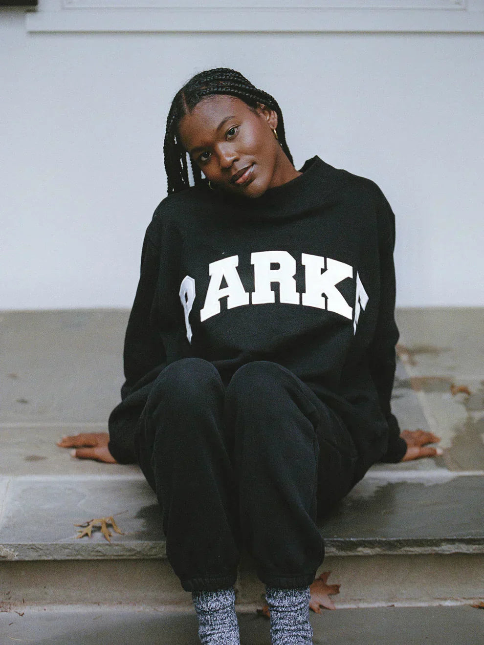 Women's oversized sweatshirt with large chenille-style letter graphic