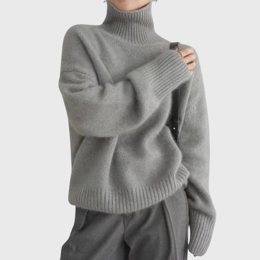 Women's long-sleeve turtleneck sweater with ribbed trims