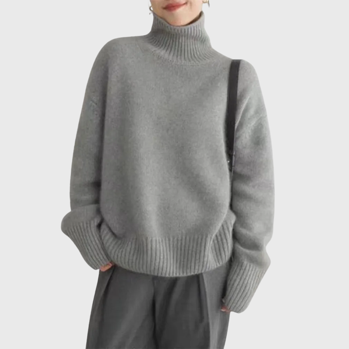 Women's long-sleeve turtleneck sweater with ribbed trims