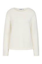 Women's round-neck textured knitted jumper