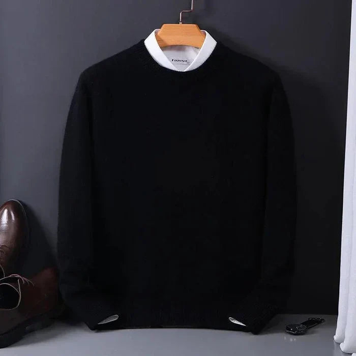 Men's plain crew neck sweater with long sleeves and ribbed trims
