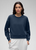 Women's plain crewneck sweatshirt with long sleeves and ribbed trims