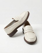 Women's penny loafers with apron stitching and low heel