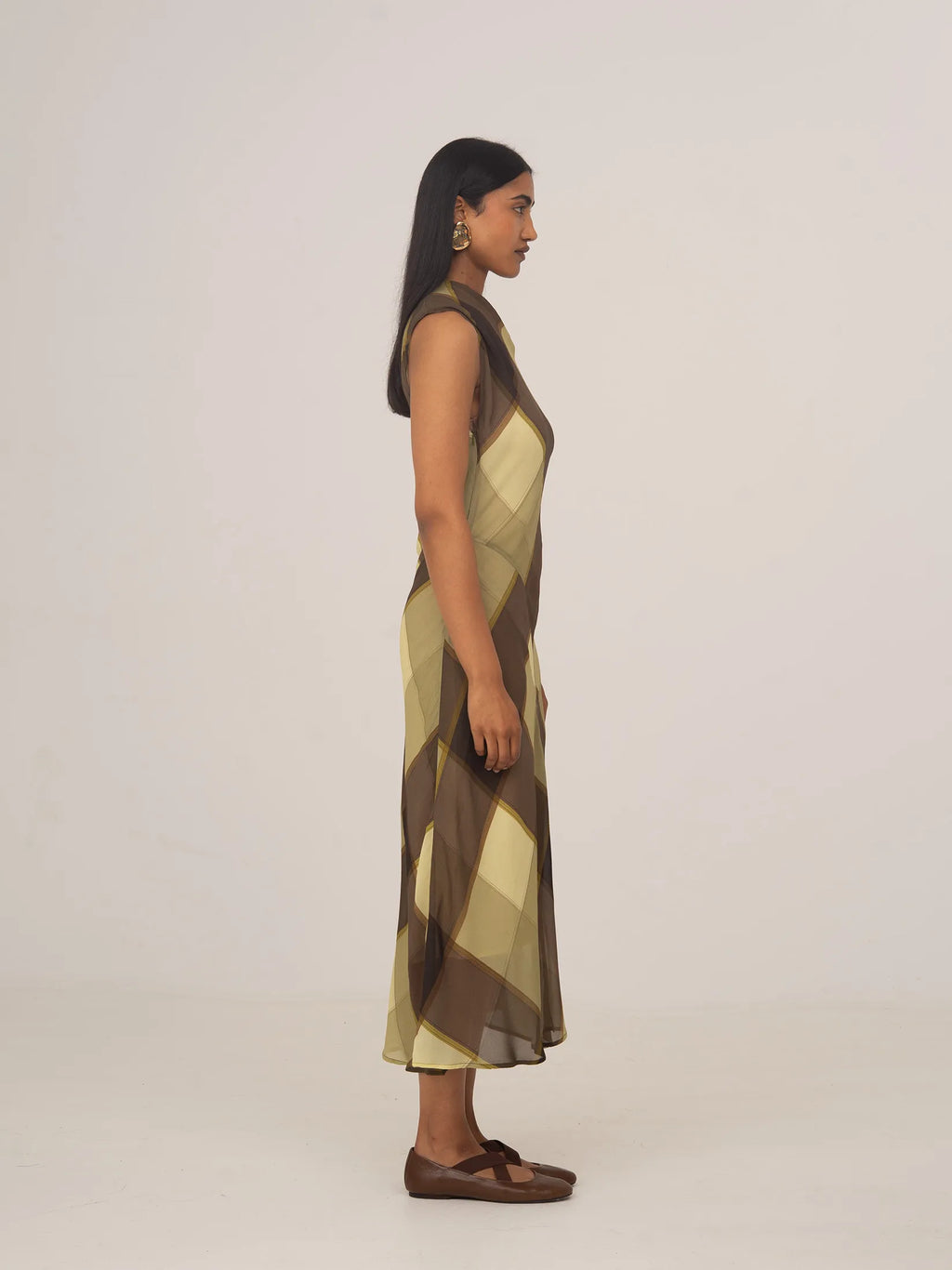 Women's asymmetric checked midi dress with a sleeveless one-shoulder neckline