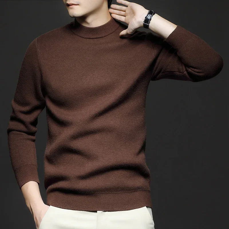 Men's long-sleeve mock neck sweater with ribbed trims