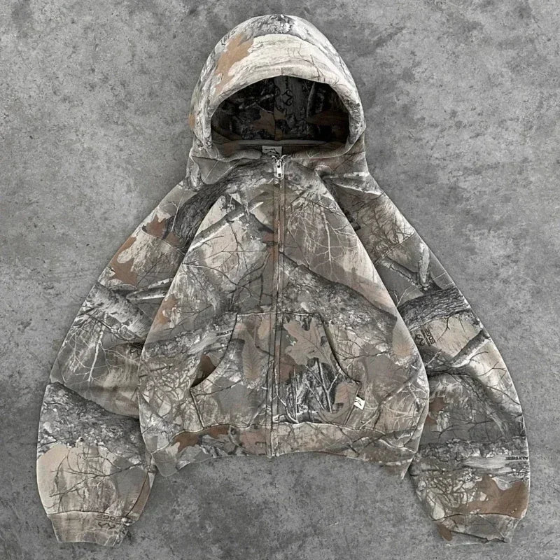 Olive camouflage cropped hoodie with hood, long sleeves and flap pockets