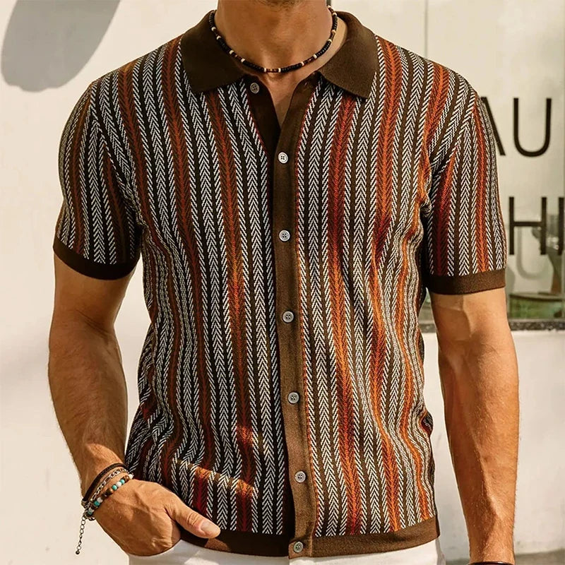 Men's short-sleeve knitted polo shirt with vertical stripes and button front