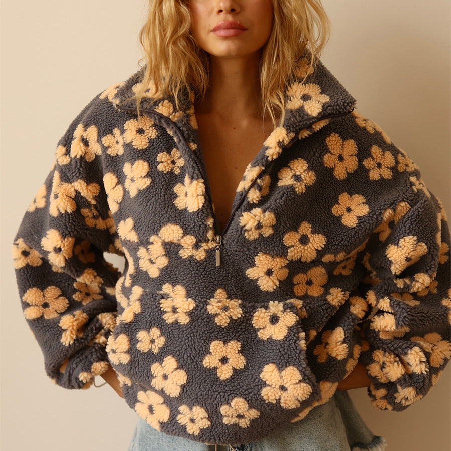 Women's floral fleece hoodie with hood, long sleeves, front zip and pouch pocket