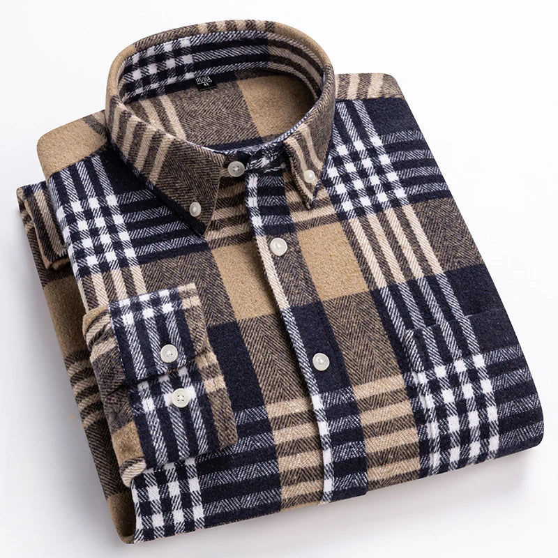 Men's Button-Down Plaid Flannel Shirt