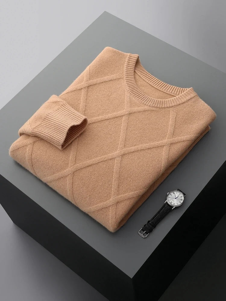 Long-sleeve diamond pattern crew neck sweater with ribbed trims
