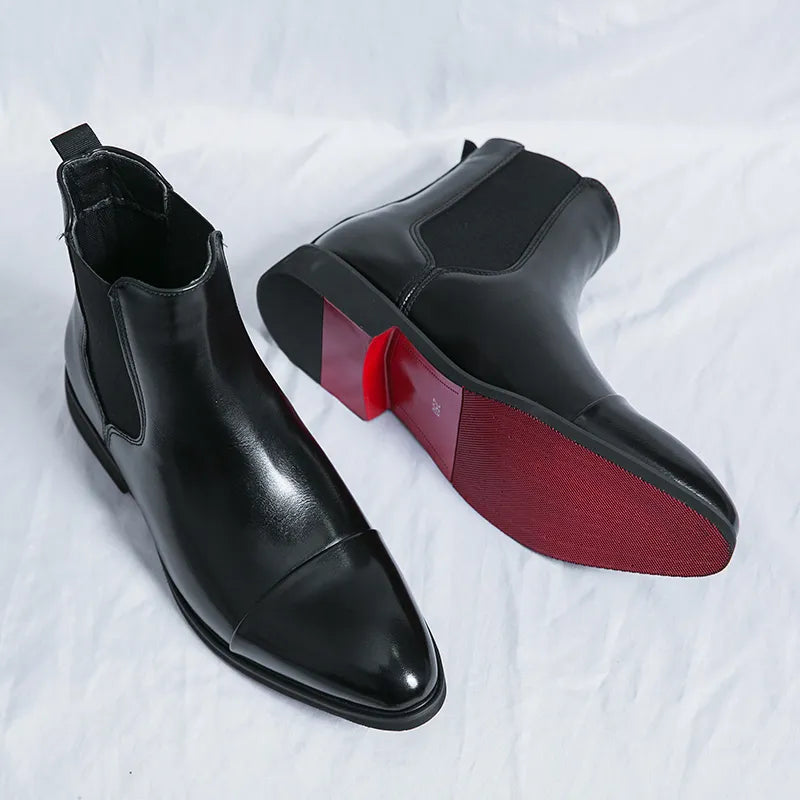 Chelsea ankle boots with square toes, elastic side panels and low heels