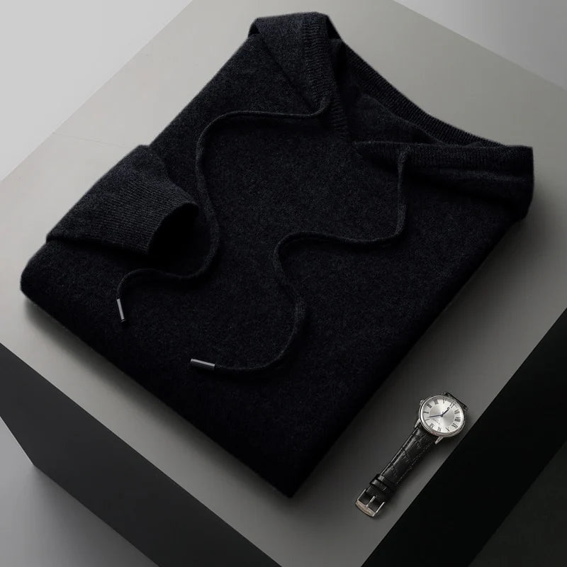 Men's plain hooded sweater with drawstrings and ribbed trims